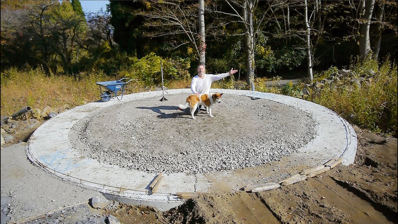 Finishing the circle base for my HOBBIT HOUSE's foam dome! Ep38