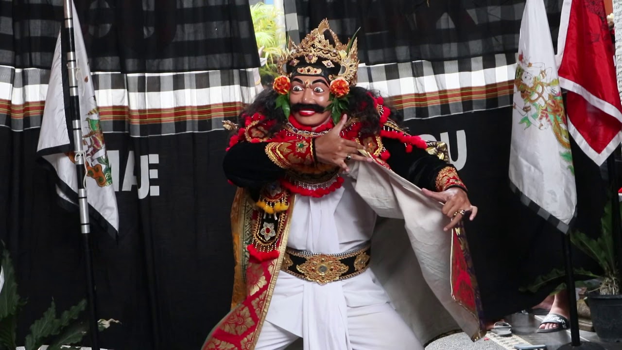 TOPENG KERAS STYLE GIANYAR