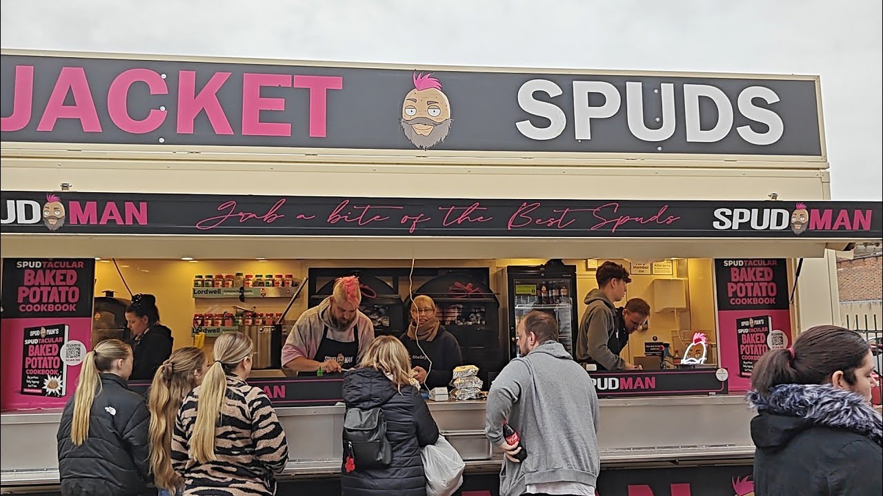 Spud man - It's time to review the famous spud(jacked potato) from the famous spud man