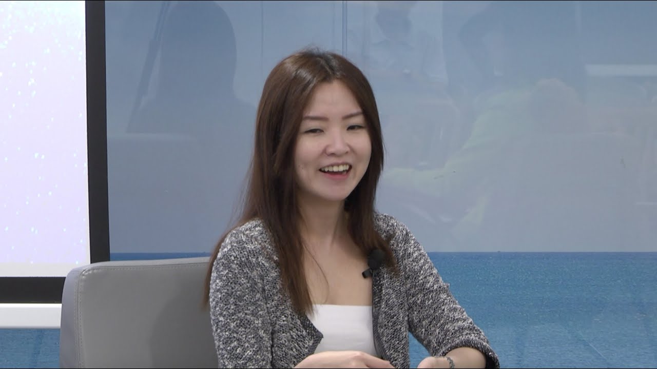 Geek Out with Daphne Ng LIVE at library@harbourfront, NLB