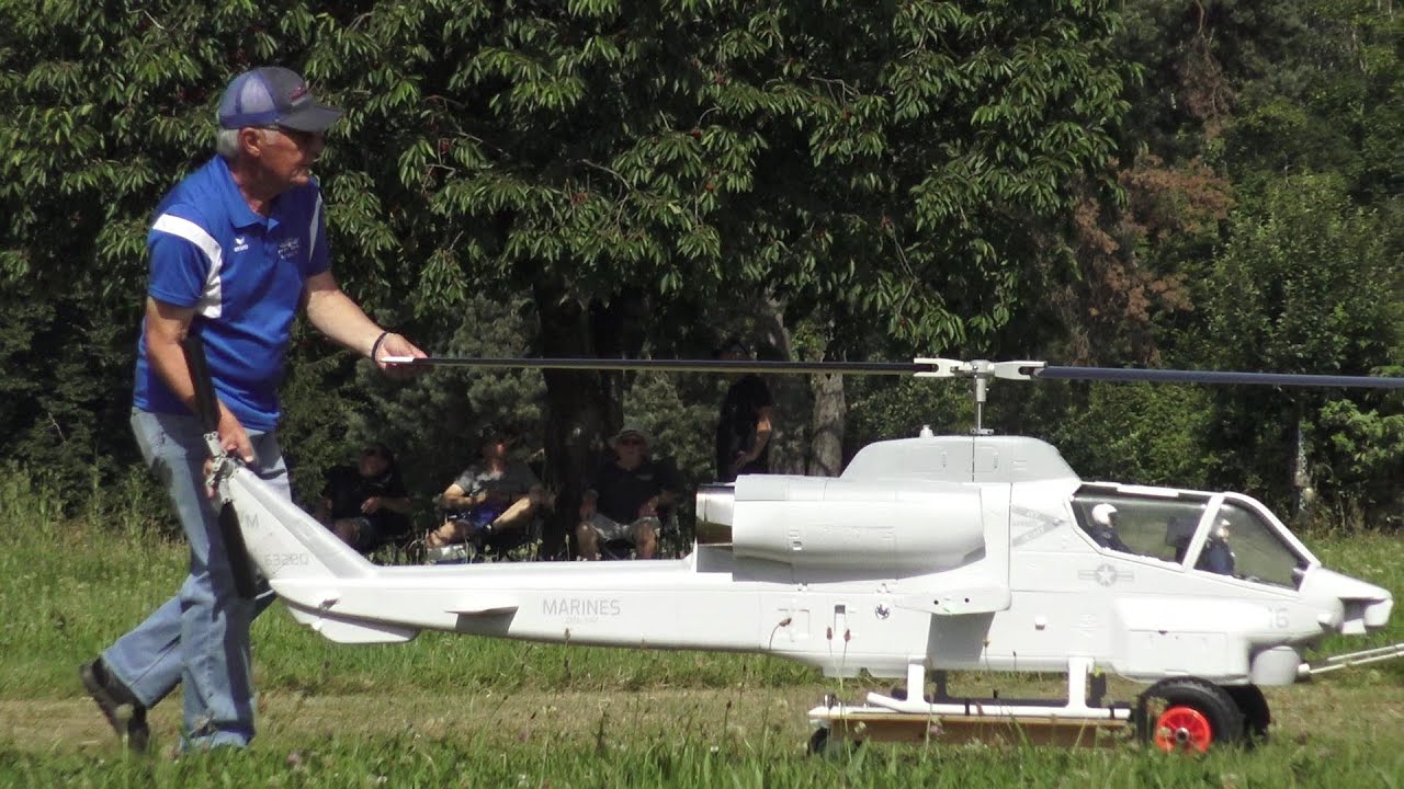 RC SUPER COBRA BELL AH-1W SCALE TURBINE MODEL HELICOPTER XXXL
