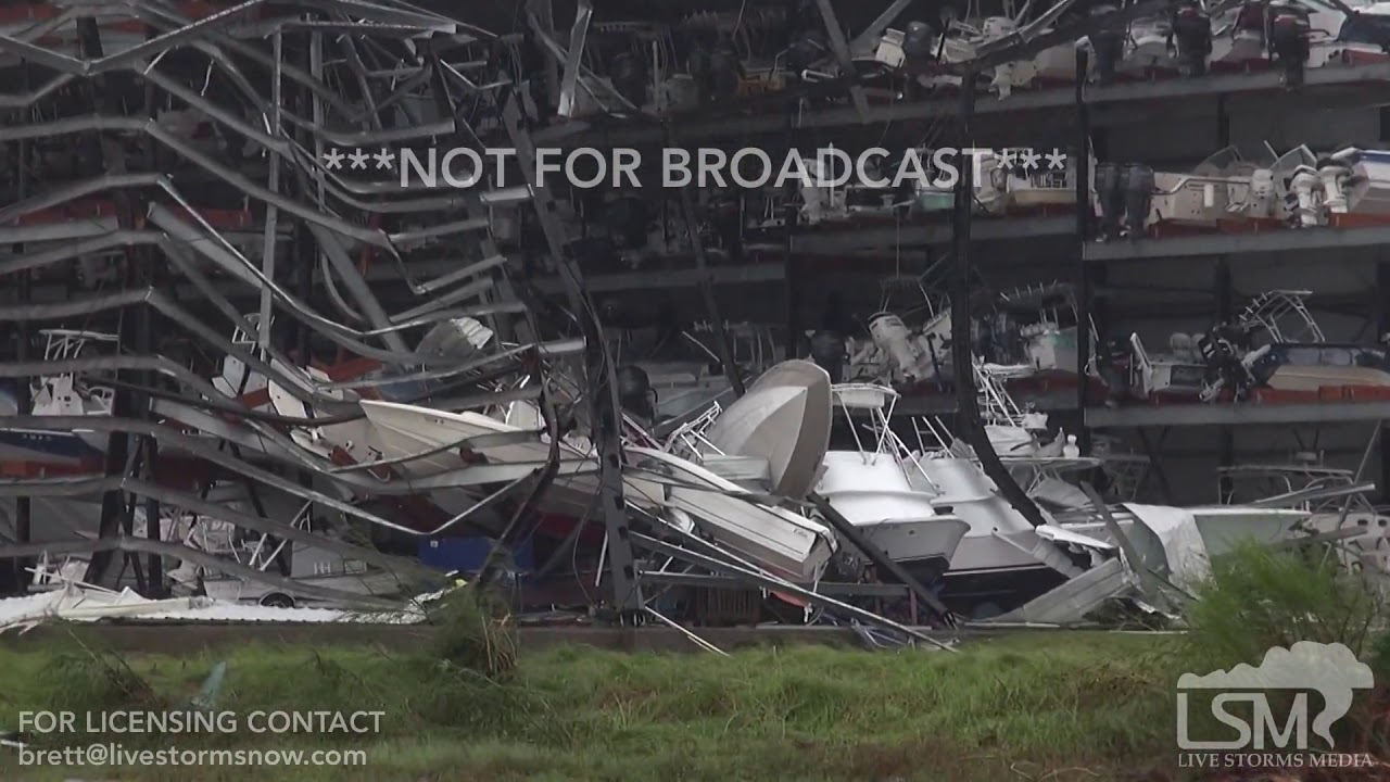 8-25-2017 Rockport, Tx Hurricane Harvey destruction and aftermath p3