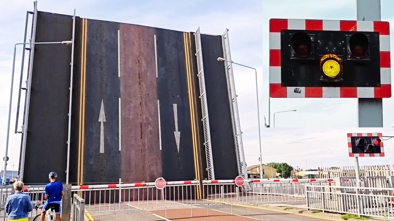 Lowestoft Lift Bridge, Suffolk