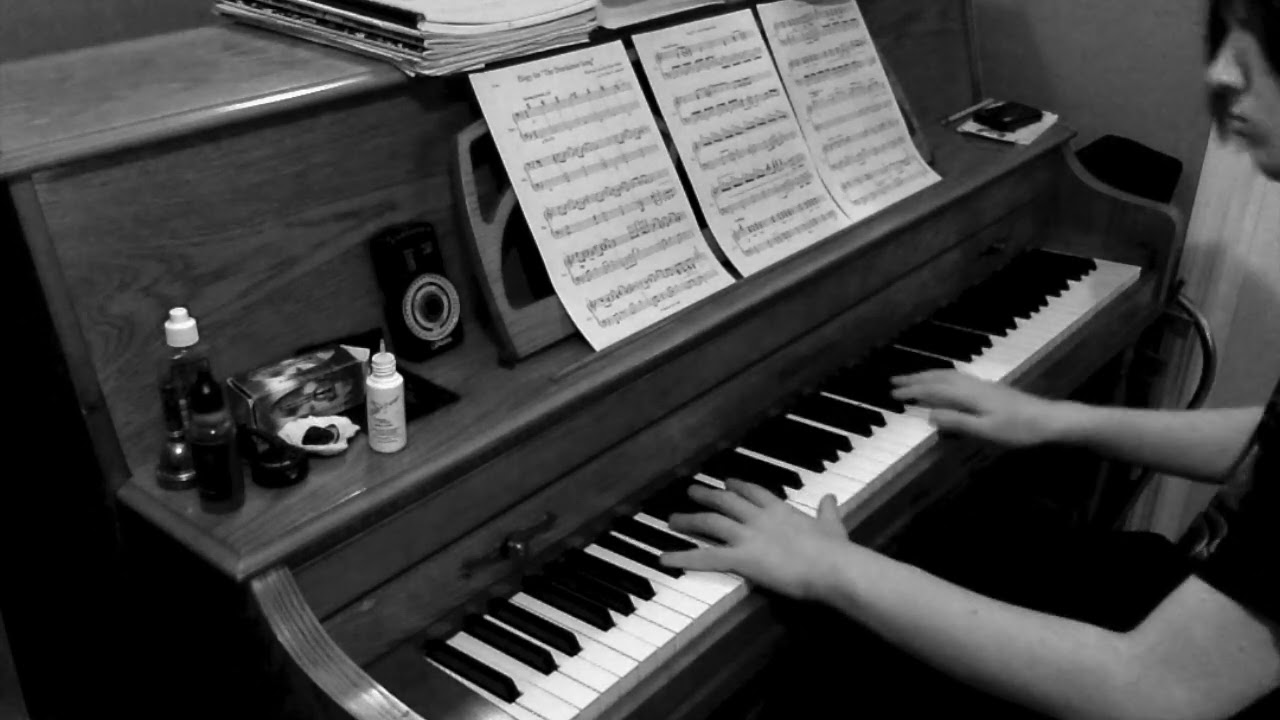 the disclaimer song but unus annus is still dead so it's another sad piano rendition