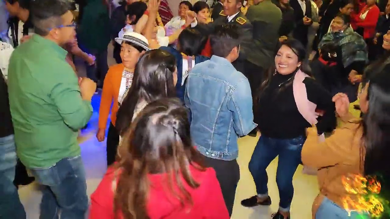EFRAIN ACERO Y SU GRUPO LA ONDA en machachi