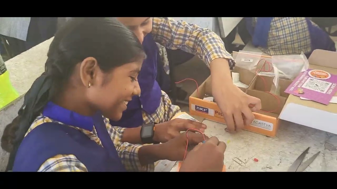 Play with simple circuits and experiment with electronics ❤️#students #science #experimental #fun