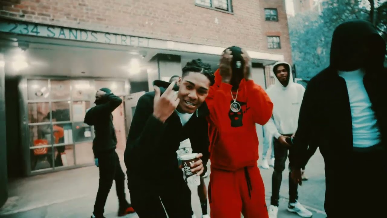 RICH GLIZZY - TALK TO MUCH  (OFFICIAL MUSIC VIDEO) #FreeTheArmy