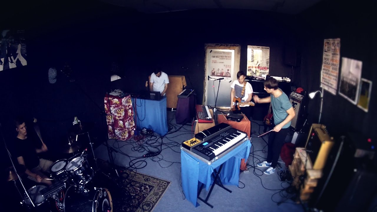 Fair Weather Friends - Pick of the litter (Live Session)