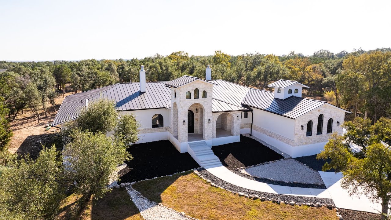 1954 Venezia, New Braunfels, TX 78132 | Definitive HDR Standard Walkthrough Video