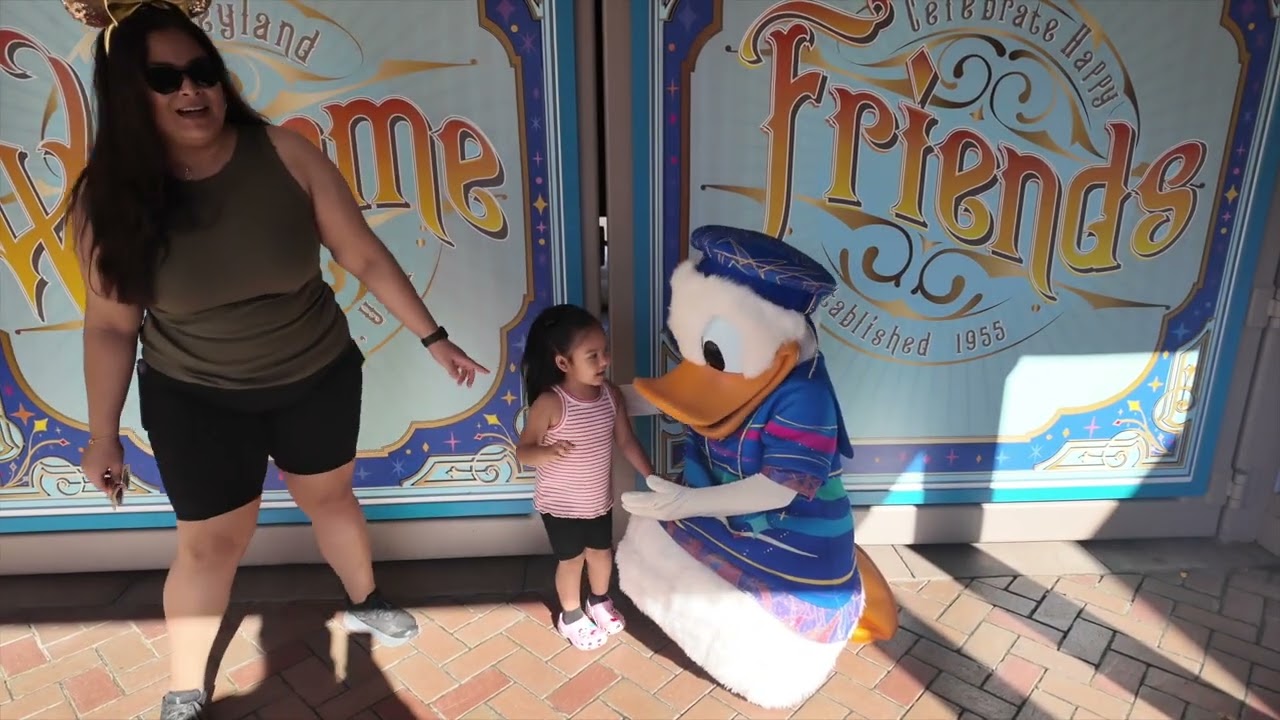 Disneyland (2026) - Gordo's first time at Disneyland!