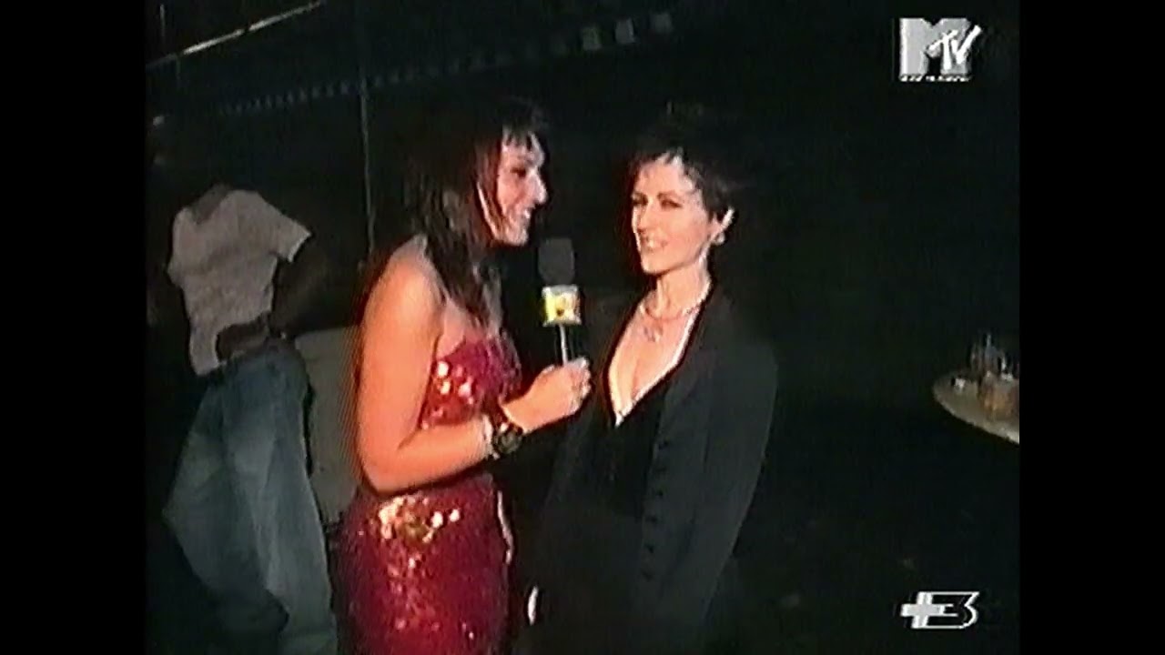 Cranberries   interview Dolores MTV Awards 1996