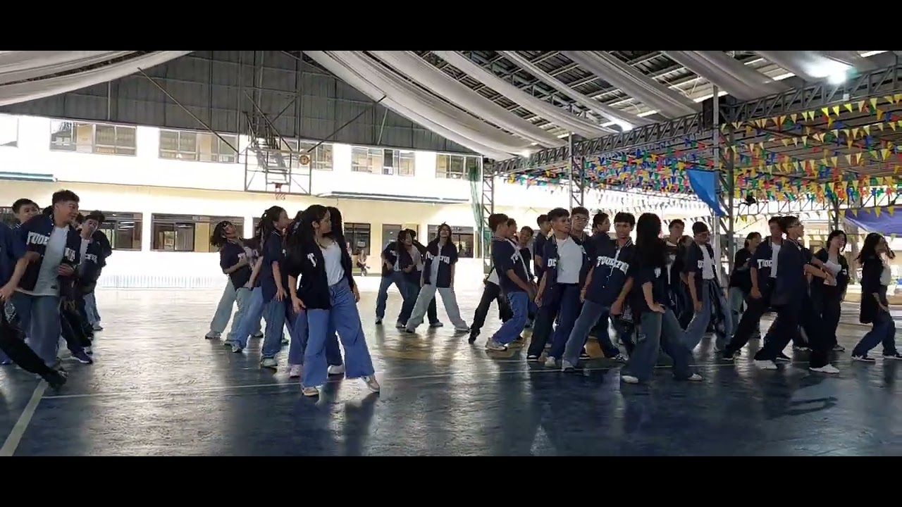 reallty vlews: Chapter 2 IV (Footage 4) - Modern Dance