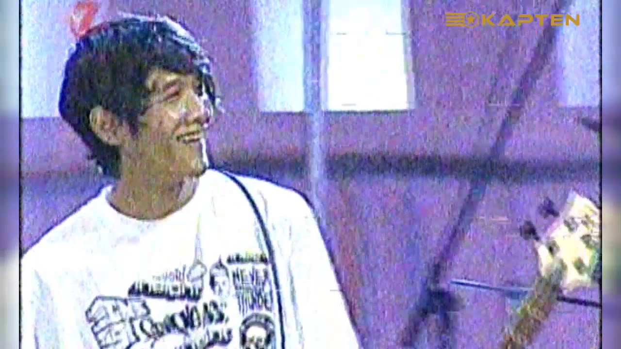 KAPTEN Vs DF5 band - Konser pamer Dreamband 2004 @Tv7