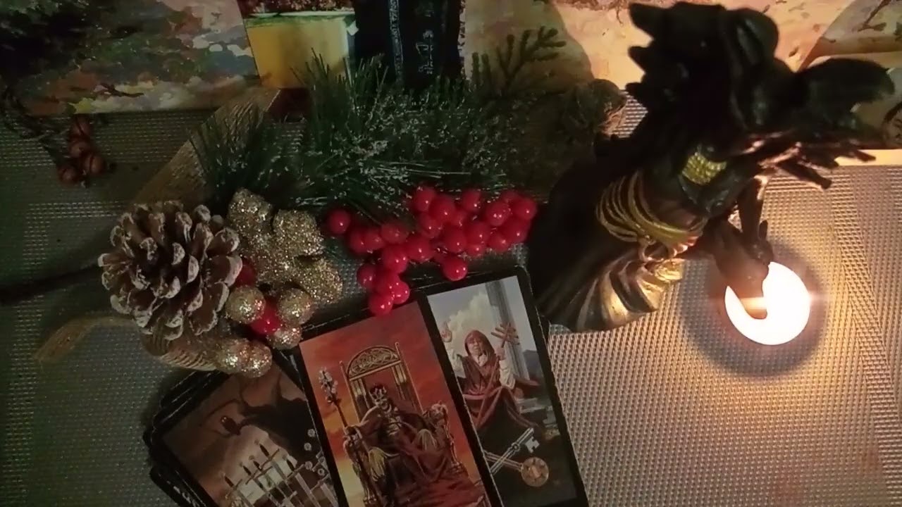 КАК ПОЖИВАЕТ ВАША СОПЕРНИЦА ТАРО РАСКЛАД ОНЛАЙН 🔥🔥🔥