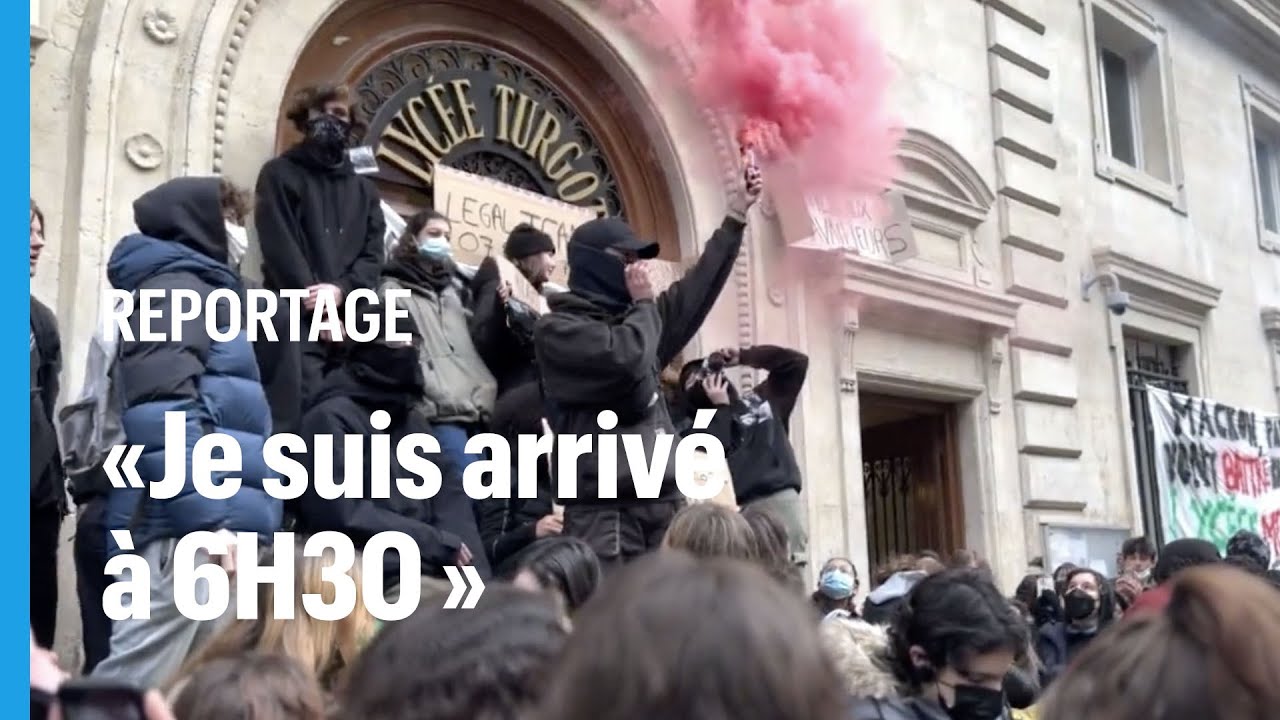 Réforme des retraites : quelques dizaines de lycéens bloquent le lycée Turgot à Paris