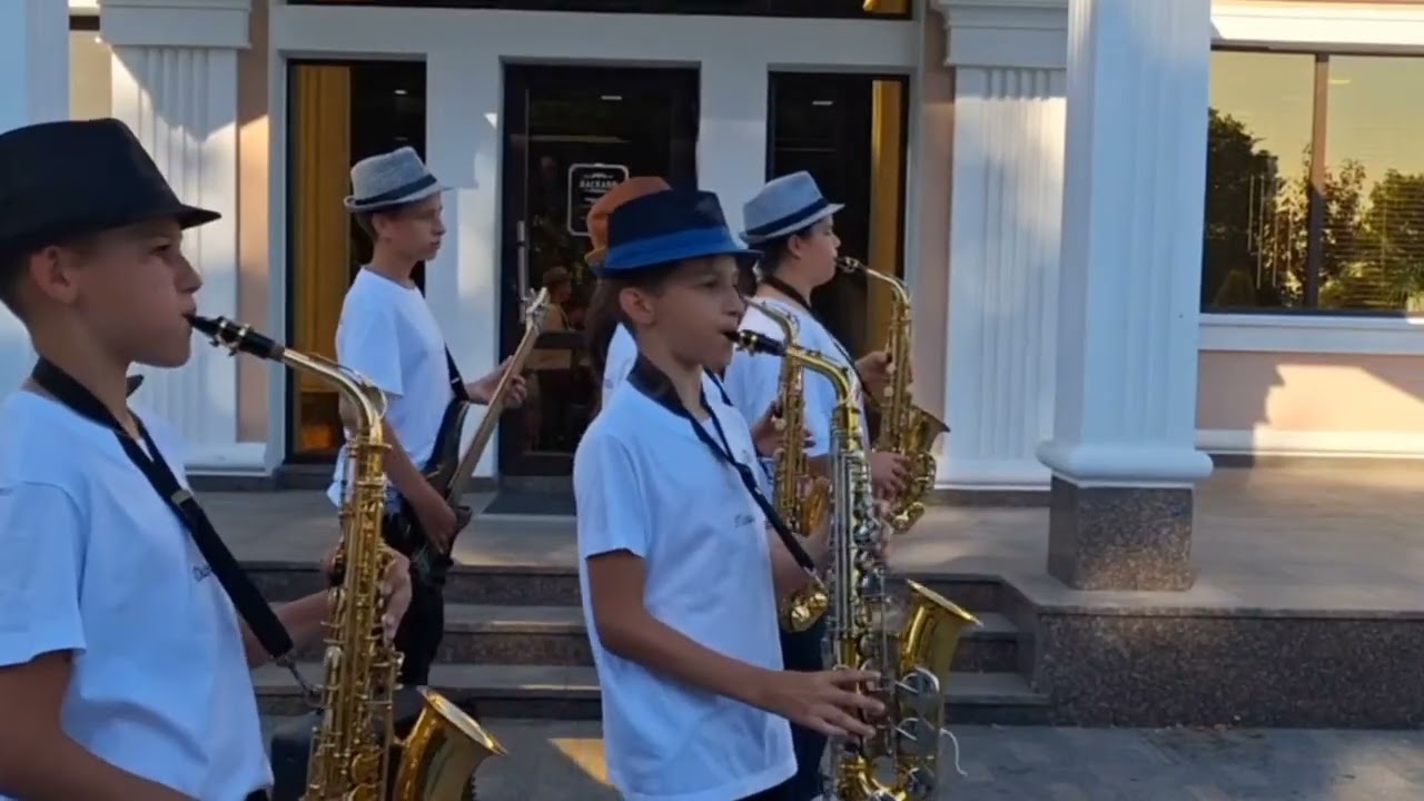 Гурт Дебют Band - 