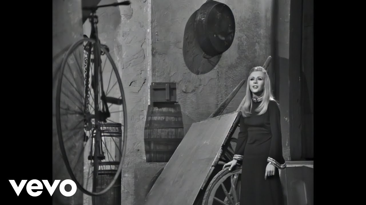Mari Trini - Canción Vieja (Tele-Ritmo (TVE))