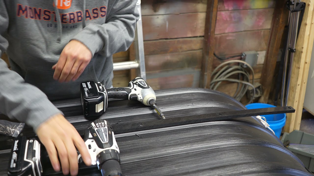 How to - Jet Sled Wear Bar Install