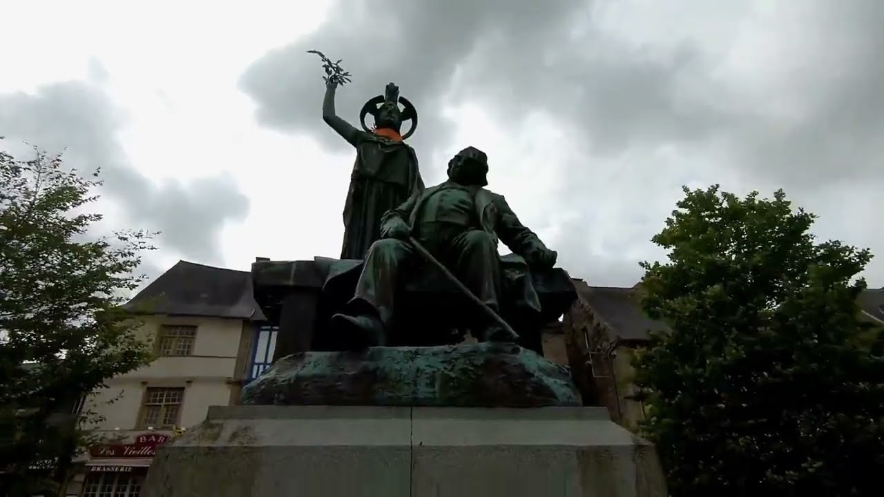 Tréguier, petite cité de caractère dans les Côtes d'Armor en Bretagne