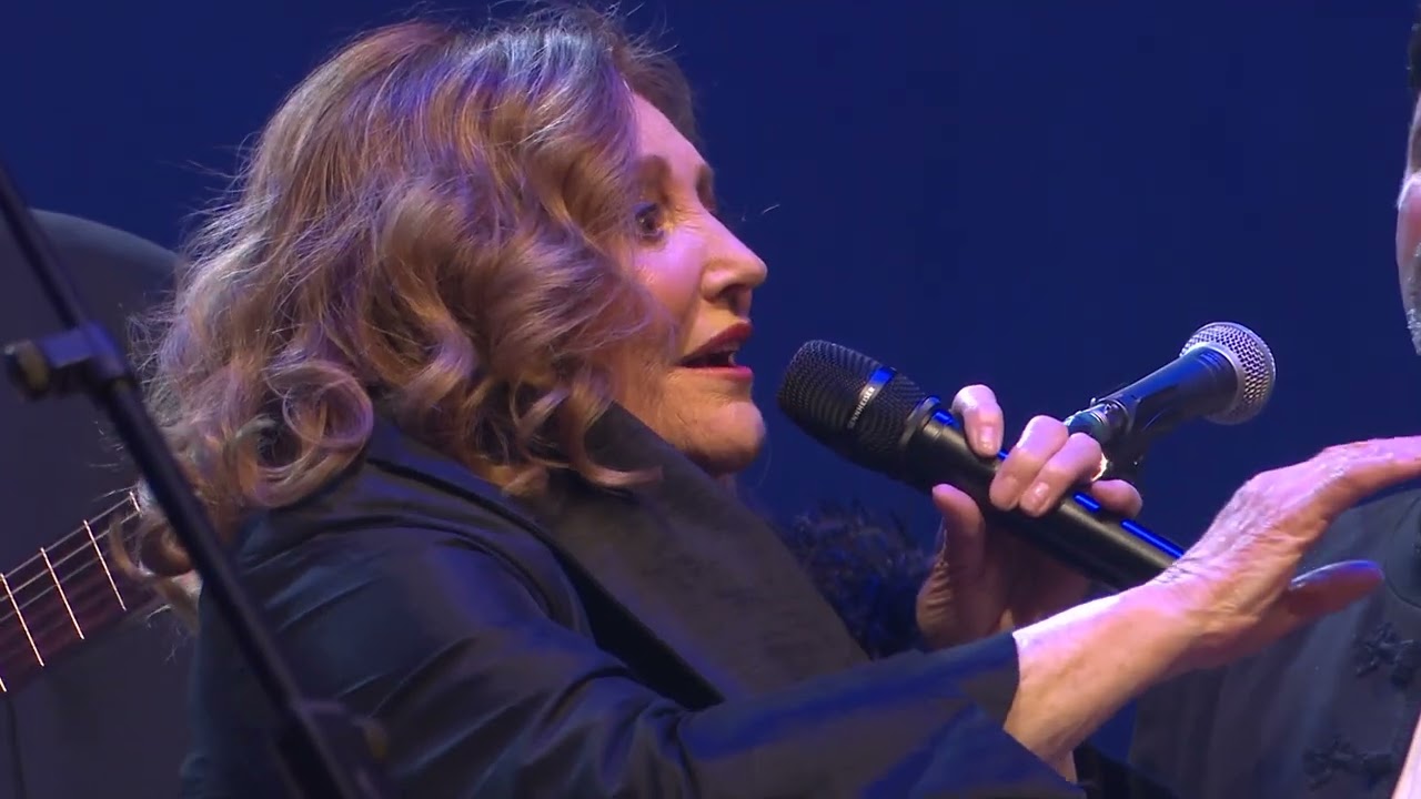 Tereza Kesovija i Klapa Maestral - Zapjevajmo prijatelji (