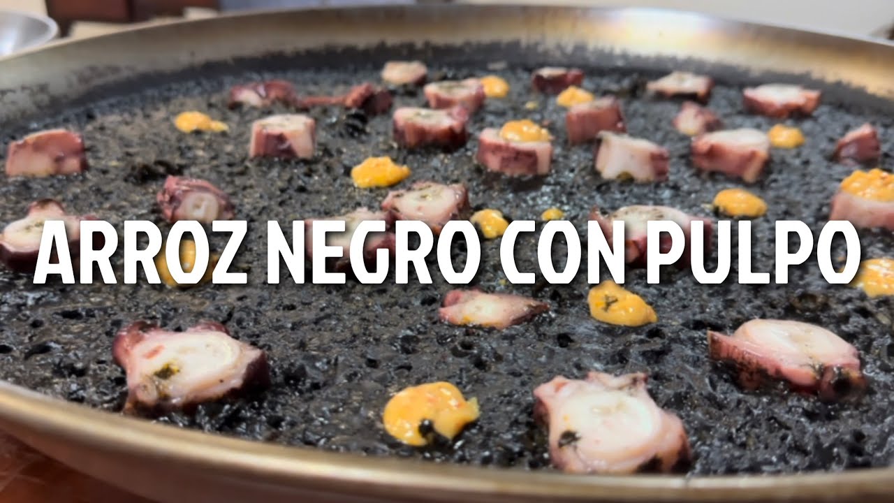 Arroz negro con pulpo