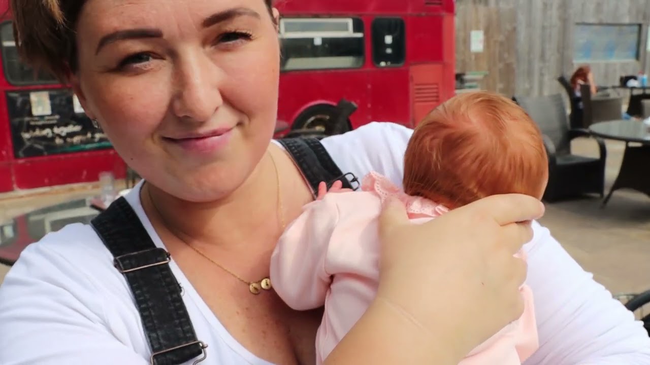 OUR FIRST BIG SHOPPING ADVENTURE WITH A NEWBORN!