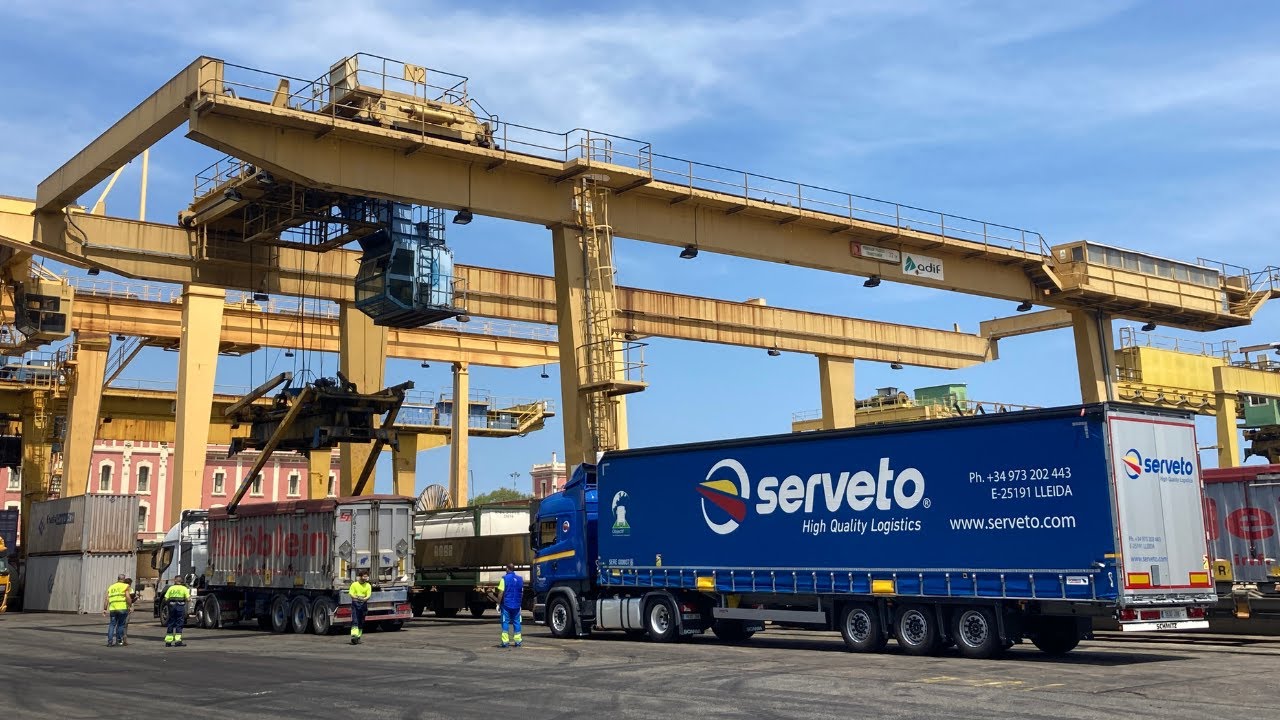 Semirremolque de lona S.CS MEGA VARIOS P400 - Schmitz Cargobull Ib&eacute;rica