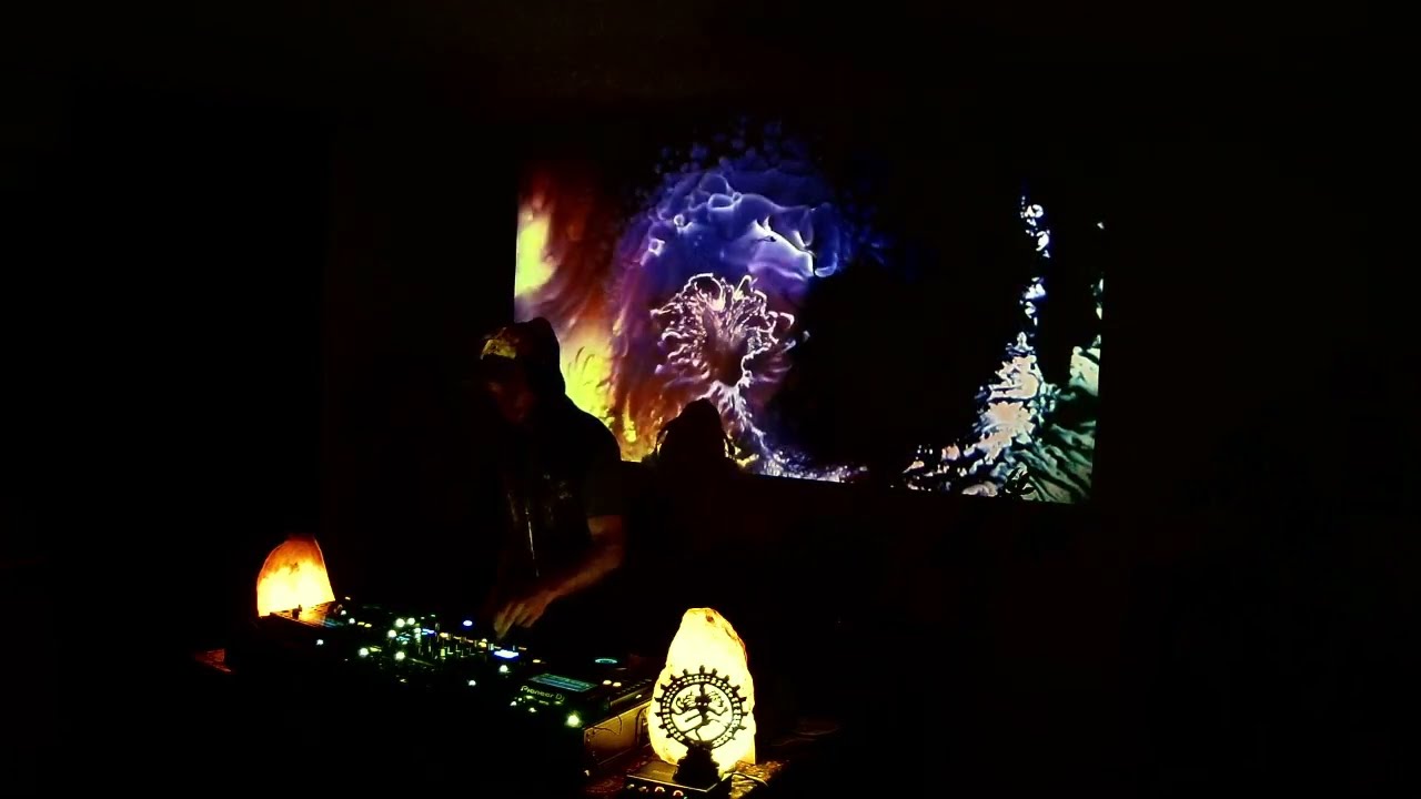 TIEFIMWALD (INSMITTN stream session)2021
