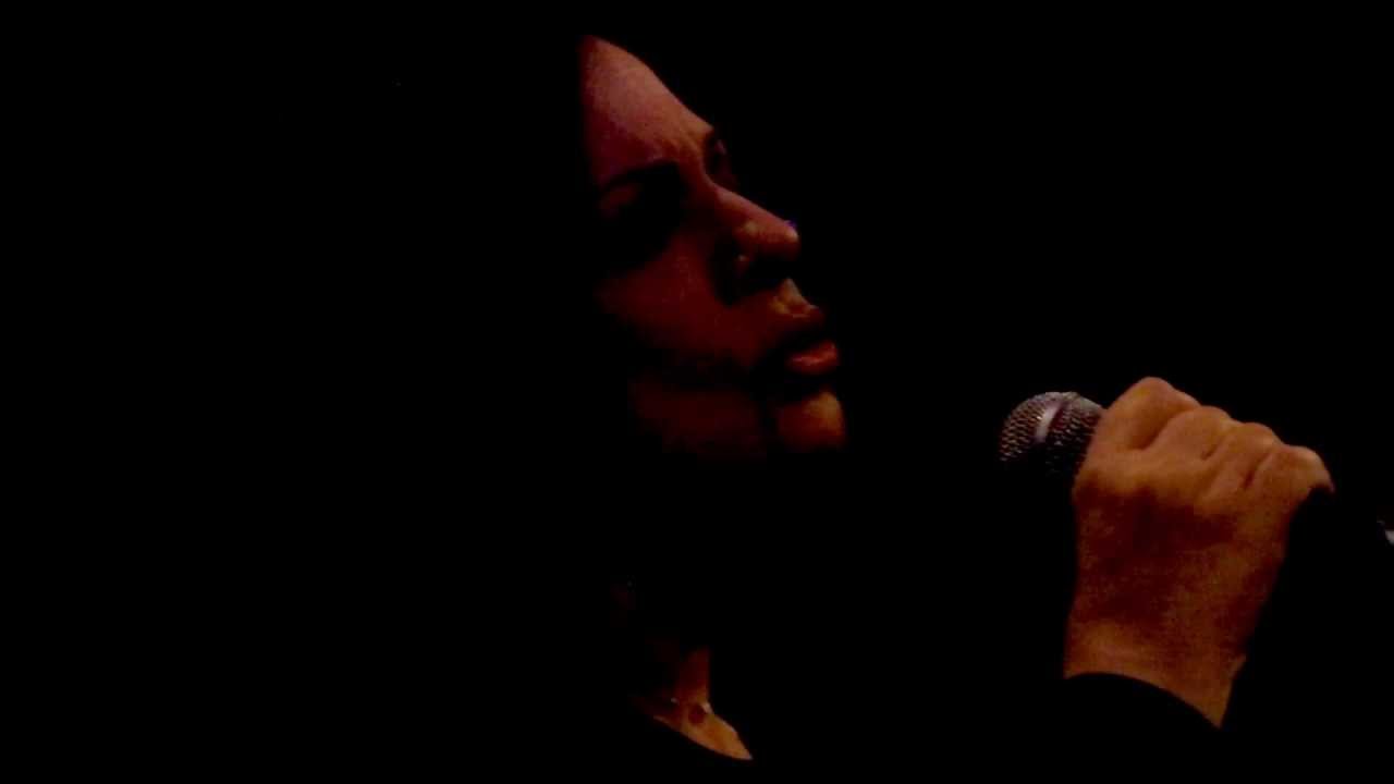 ΑΓΑΠΗ ΣΗΜΑΙΝΕΙ - ΧΑΡΙΣ ΑΛΕΞΙΟΥ @ GAZARTE
