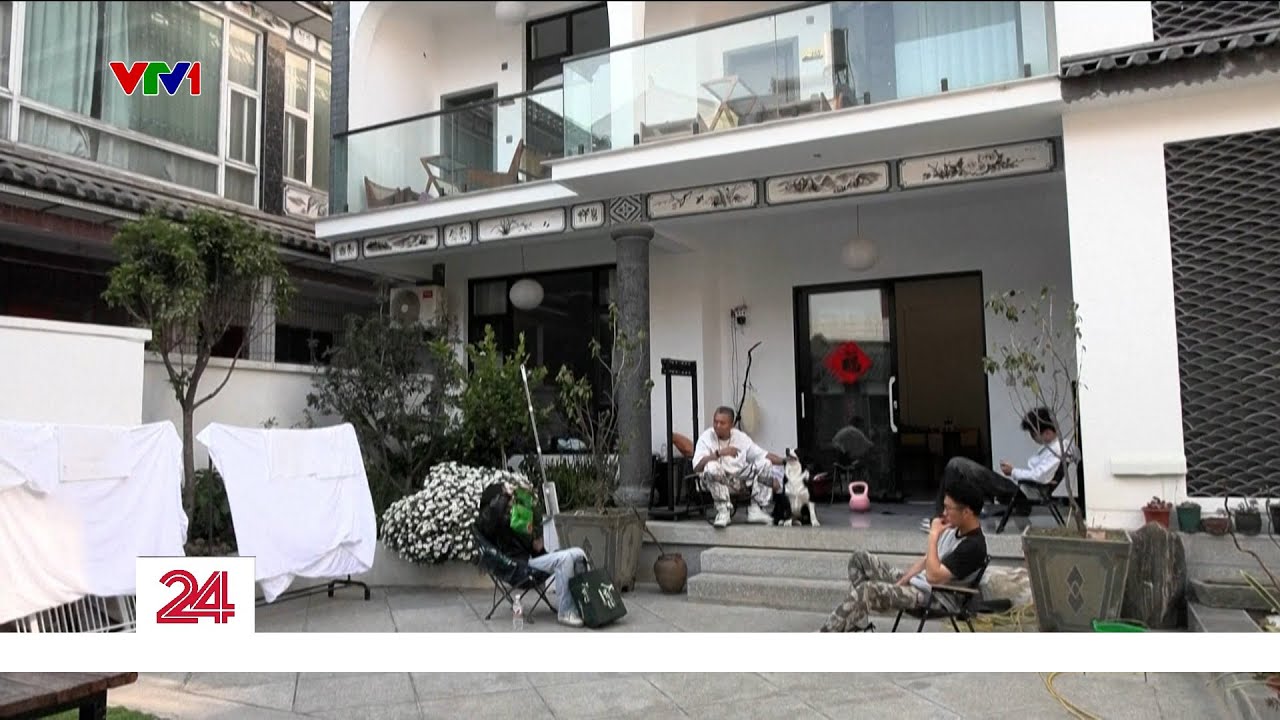 Giới trẻ Trung Quốc đồng loạt 'nghỉ hưu' về n&ocirc;ng th&ocirc;n để 't&igrave;m lại ch&iacute;nh m&igrave;nh' | VTV24