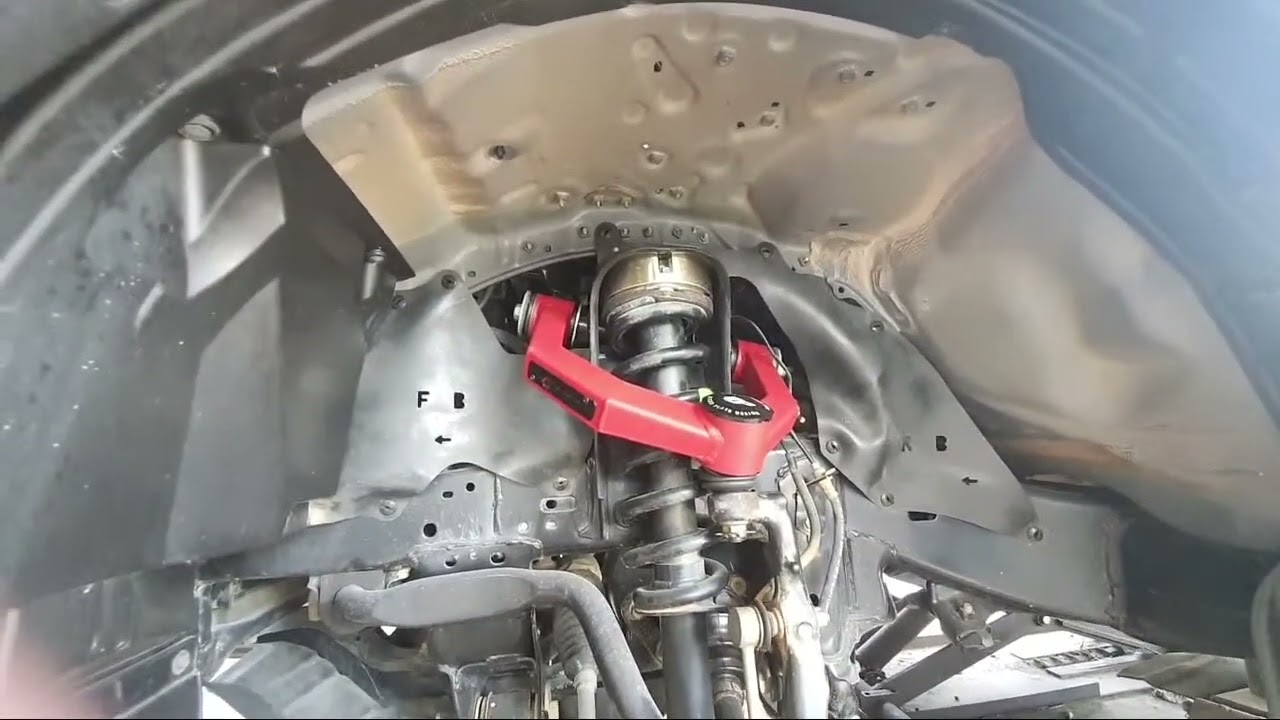 ปีกนกปรับองศา เปลี่ยนตัวยก ทำยังไงไม่ให้รถกินยาง