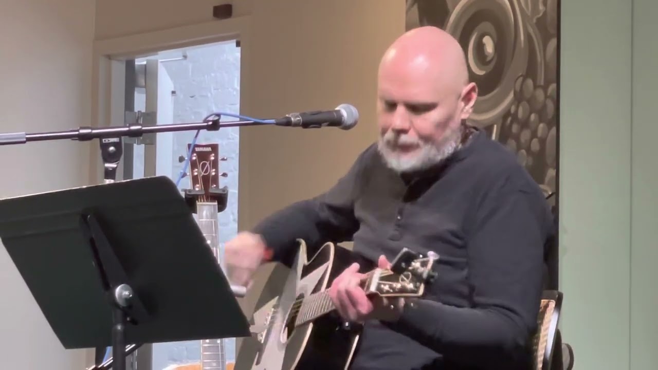 Billy Corgan - Ugly live @ Madame Zuzu’s 02/06/2022