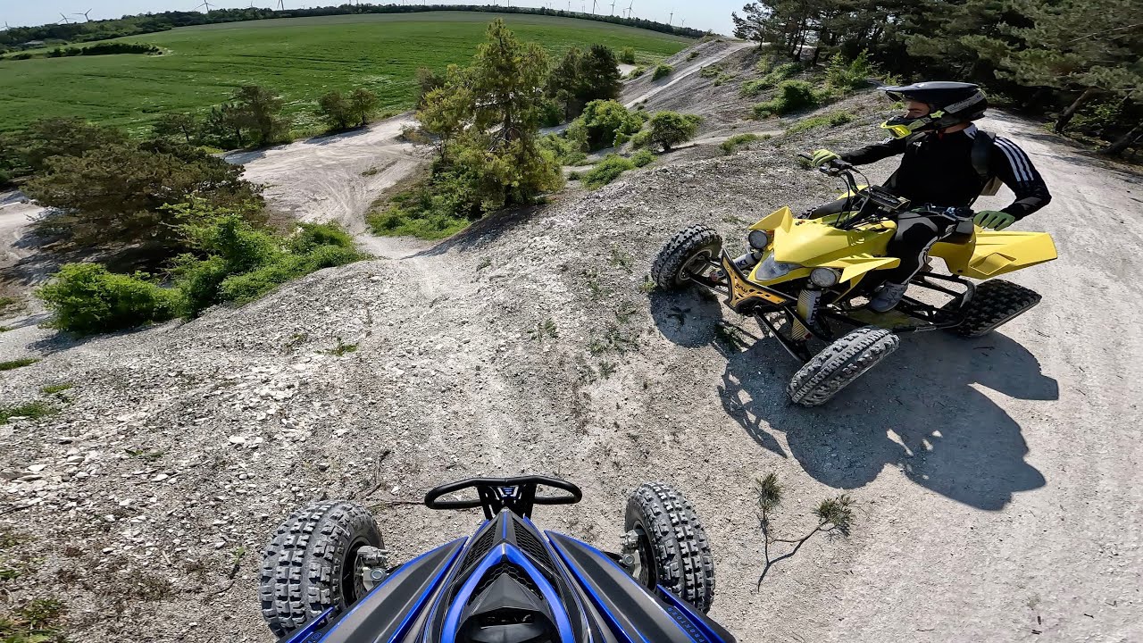 ON GRIMPE DES CÔTES SÉVÈRES EN QUAD !