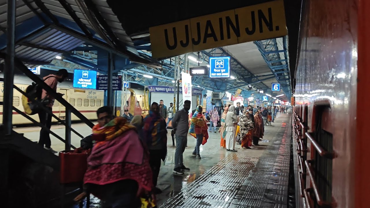 “24 Hours at Ujjain Junction 🇮🇳 (Real Indian Train Station Experience)”