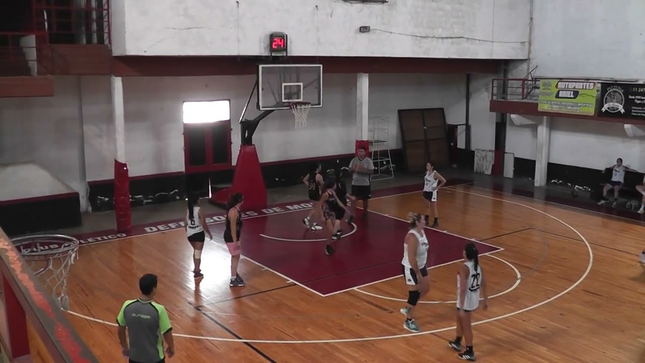 Mamba vs Villa Amelia. Primer tiempo