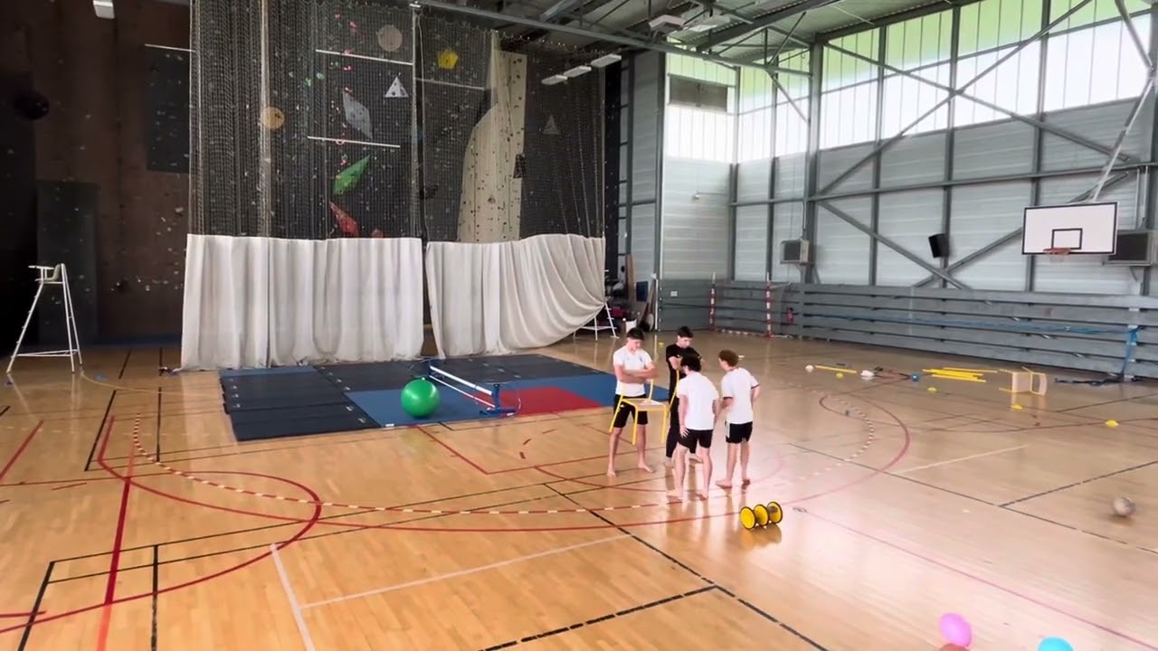 Arts du cirque STAPS L2 2025 évaluation vendredi