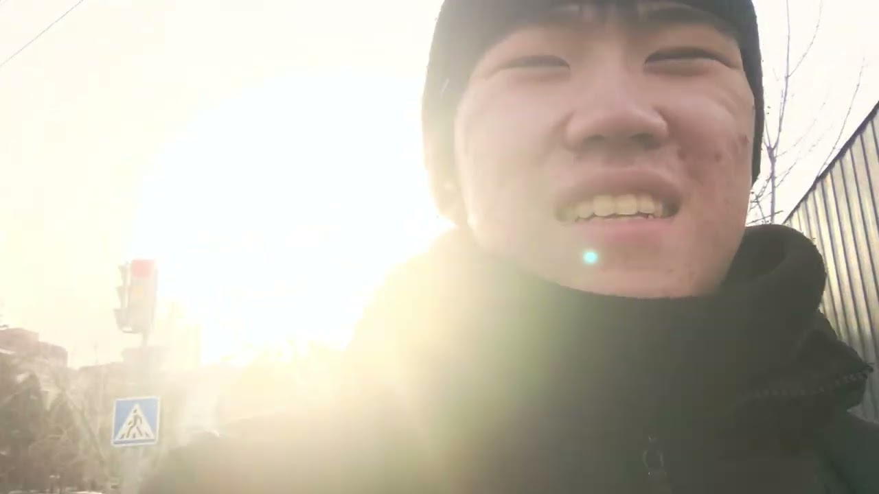 Уверенность построенная на внешности хрупкая и нестабильная