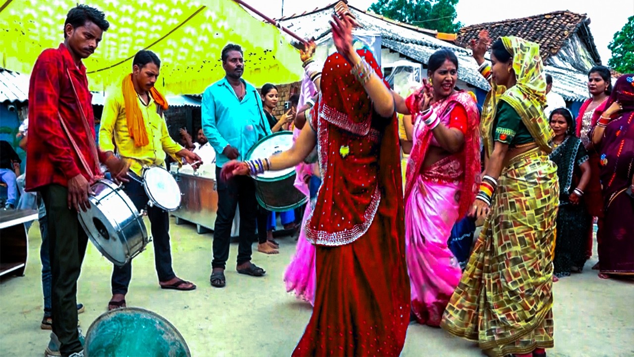 Indian Bagheli Shadi Anil Sang Neha Ka Vivah Barat Nikashi & Jaimala Ki Rasam #weddingvideo