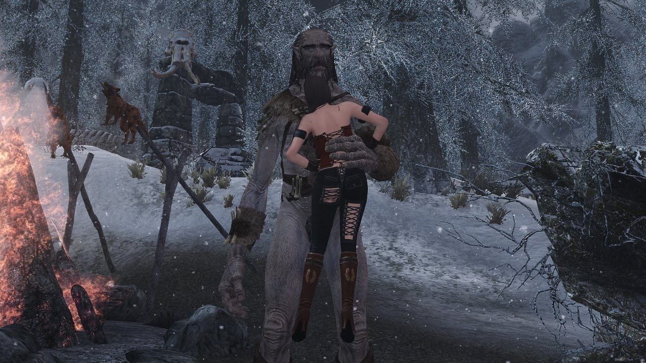 The heroine surrendered to creatures. - Skyrim se 03