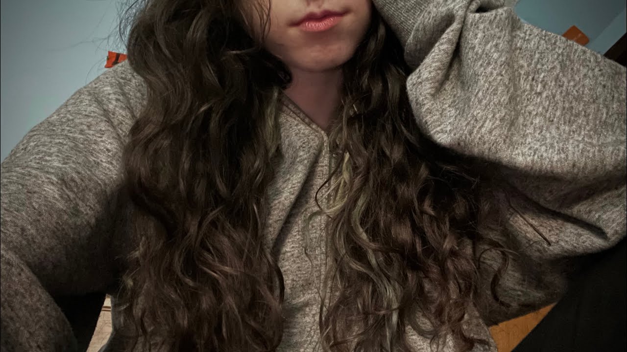 ASMR: fabric scratching, hand sounds, collarbone tapping
