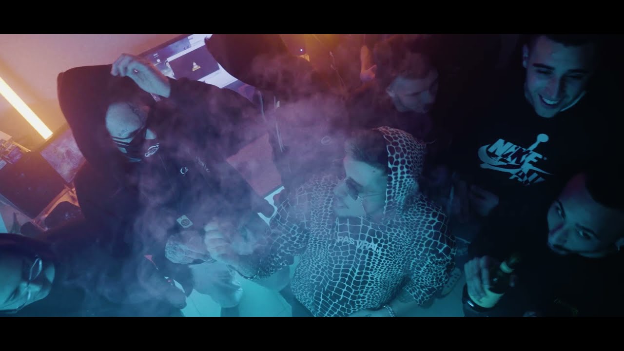 Dr De - Nel Vuoto  Prod. Ciro  (Official Video)