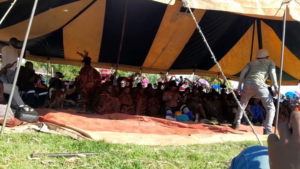 Makoloane a peka ka ntate sefefo