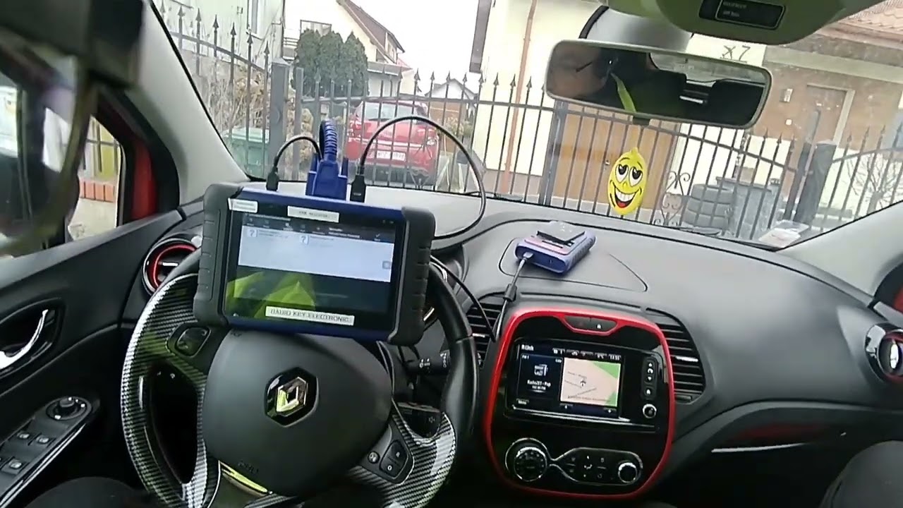 Renault Captur 2015r key card programming Autel im508