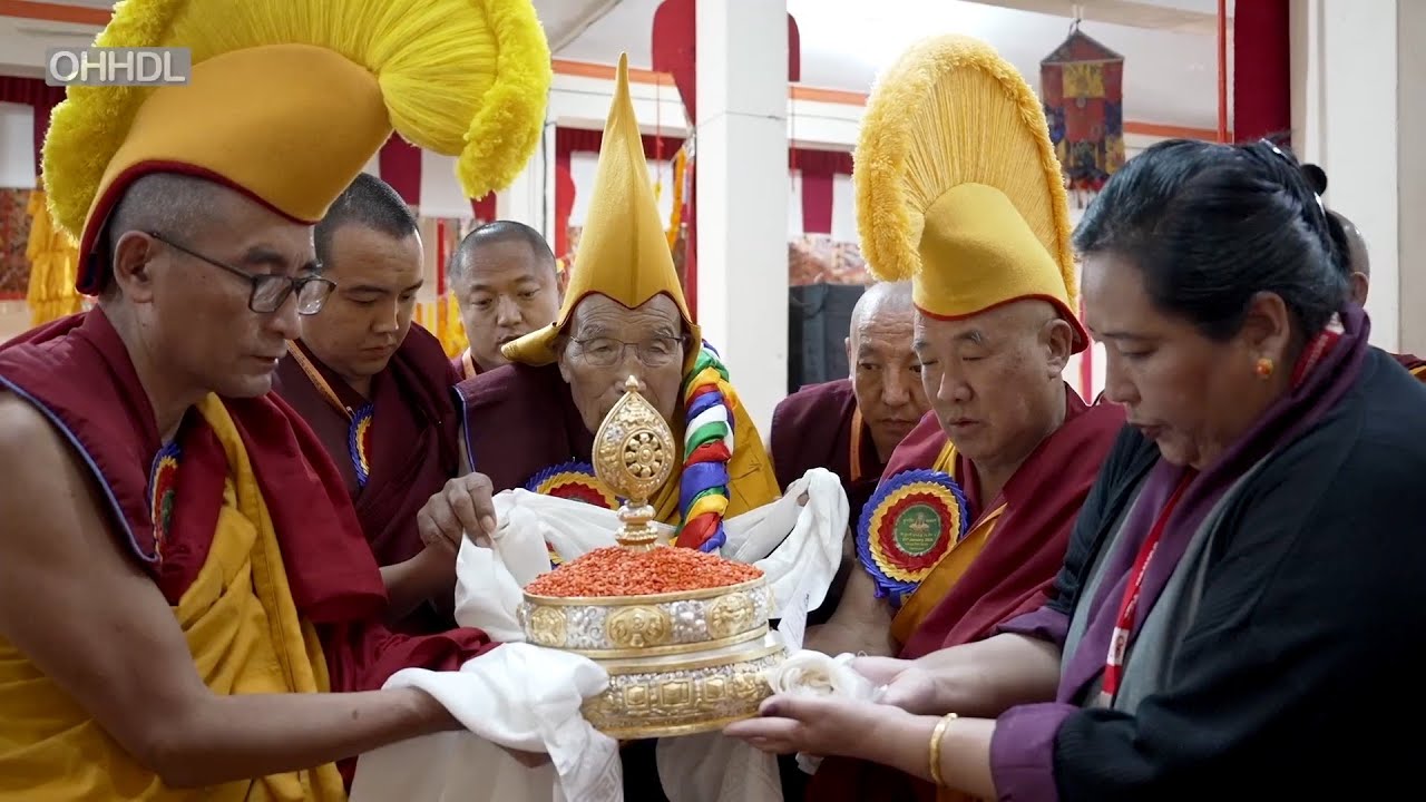 Gaden Monastery and Mundgod Tibetan Community offer ‘Tenshug’ to the Dalai Lama