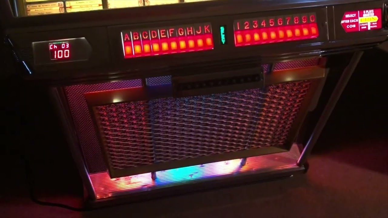 #7 Play a record on a jukebox series, 1955 Seeburg J-100, Elvis Presley if I can dream, we buy jukes
