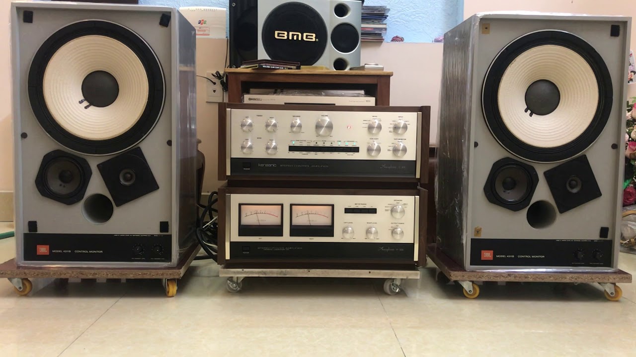 keo đẩy accuphase p300.c200 (giá 35t4).loa jbl 4311b (giá 19t4) lh 0989186514