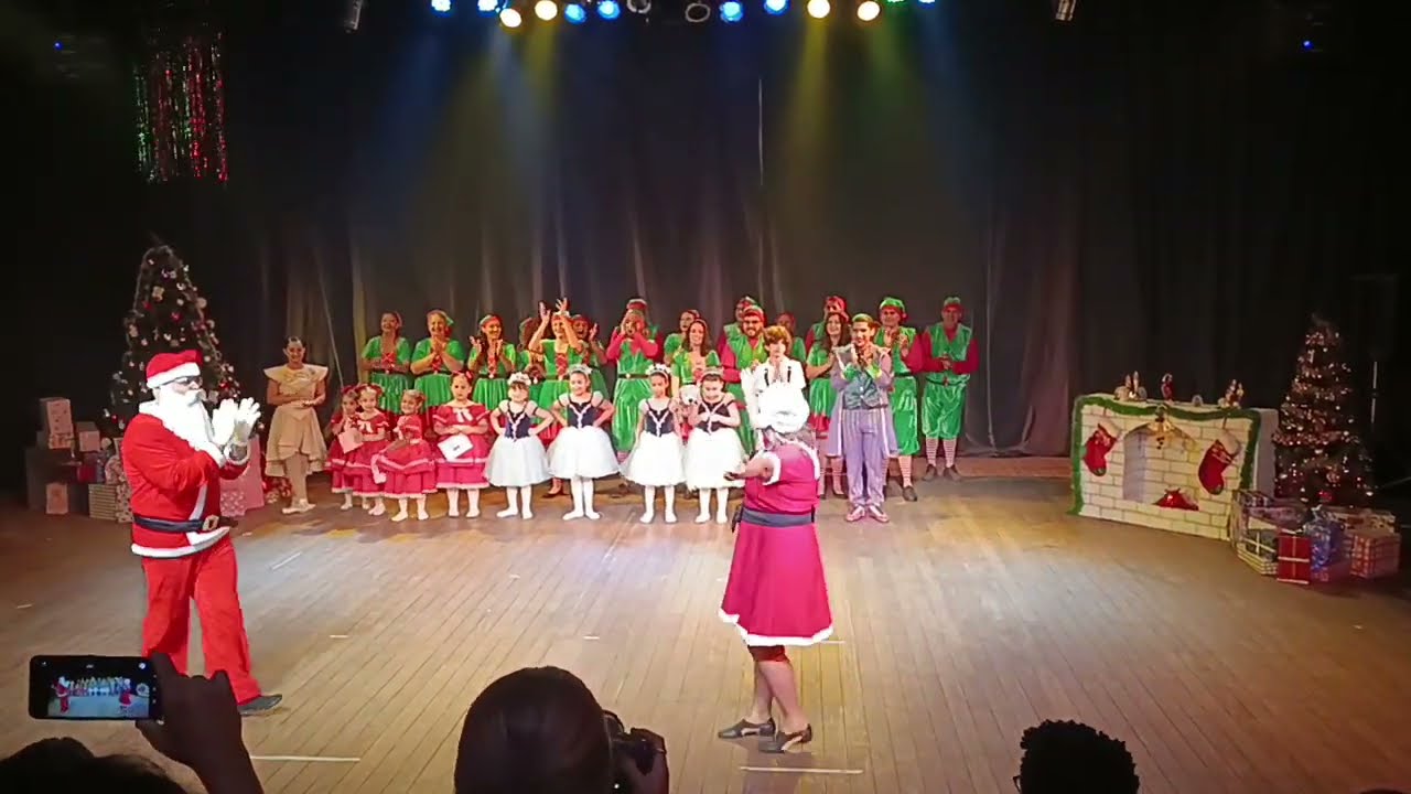 O Gorro Roubado do Papai Noel - No Compasso - Trecho 3