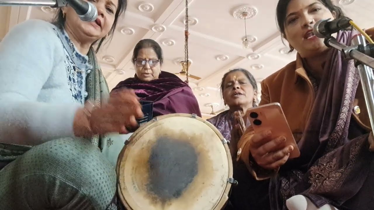 Mahadev Bhajan Live | Kaha Milenge Bholenath | Shiv Bhakti at Saketri Temple