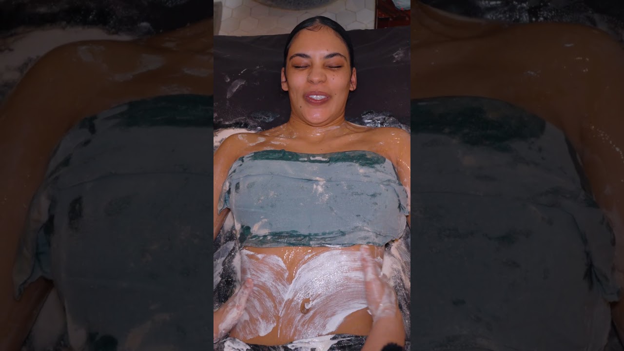 I Tried the AWARD WINNING Thai Royal Massage! 