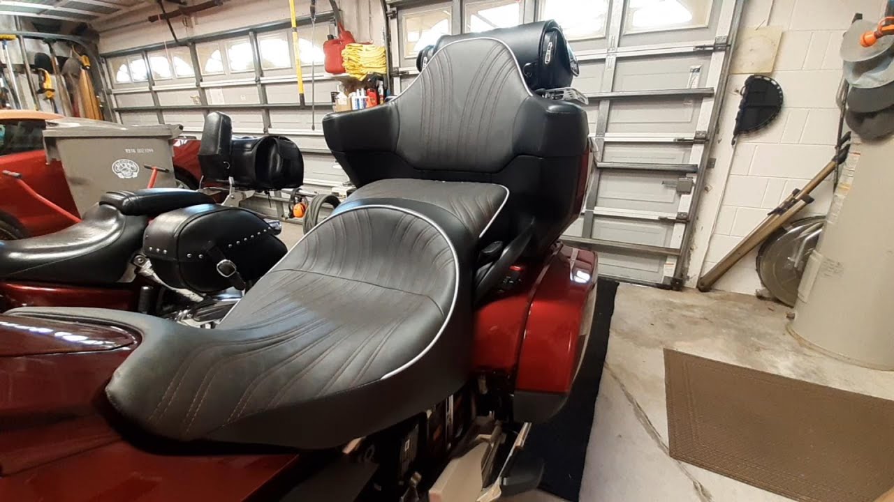 How to Install a Corbin Seat & Passenger Backrest on a Goldwing Tour. Want a More Comfortable Seat.